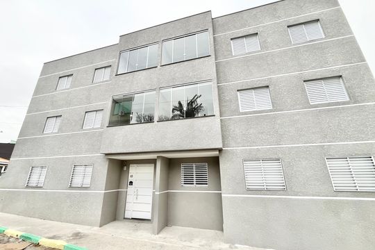 Fachada de apartamento para alugar com 2 quartos, 46m² em Vila Guilherme, São Paulo