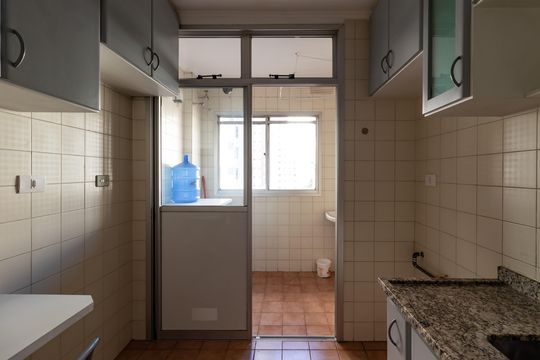 Cozinha de apartamento para alugar com 2 quartos, 63m² em Perdizes, São Paulo