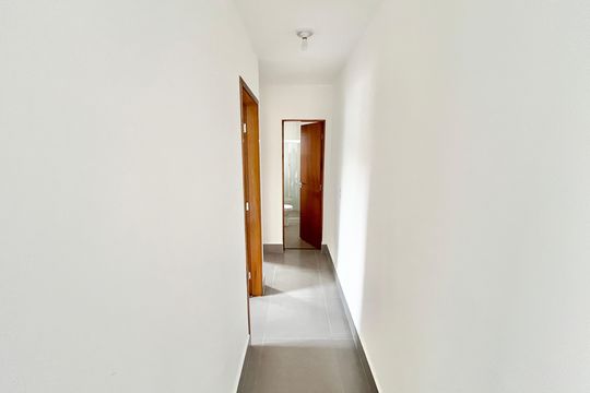 Corredor de apartamento para alugar com 2 quartos, 46m² em Vila Guilherme, São Paulo
