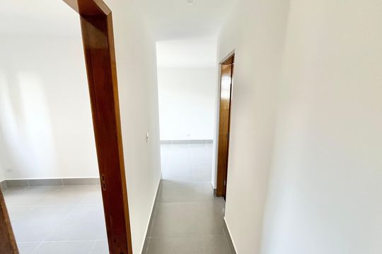 Corredor de apartamento para alugar com 2 quartos, 44m² em Vila Guilherme, São Paulo