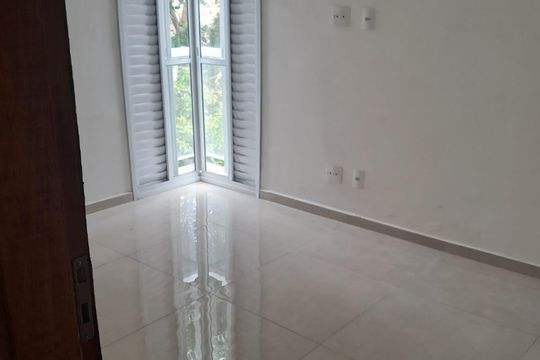 Quarto de apartamento à venda com 2 quartos, 52m² em Nova Gerti, São Caetano do Sul