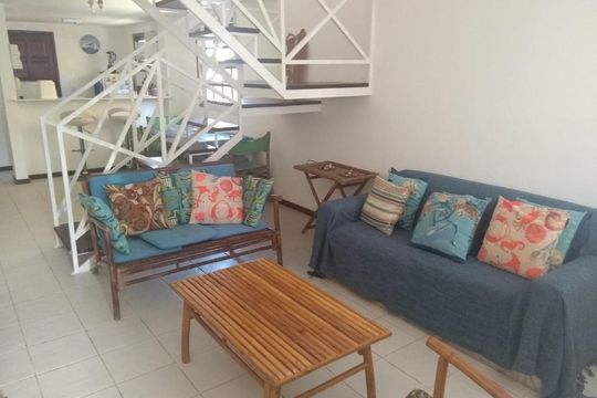 Casa de Condomínio para alugar com 2 quartos, 70m² em Tamoios, Cabo Frio