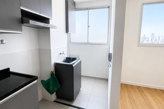 Sala/cozinha de apartamento para alugar com 2 quartos, 45m² em Água Branca, São Paulo