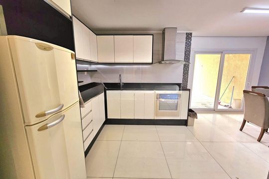 Cozinha de casa para alugar com 3 quartos, 92m² em Centro, Gravataí