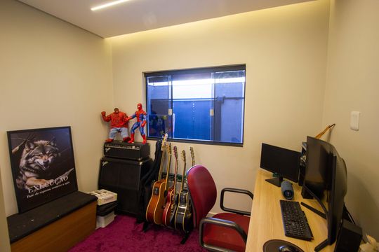 Casa para alugar com 3 quartos, 130m² em Q 114, Brasília