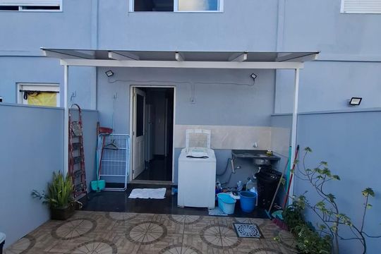 Área comum de casa de condomínio à venda com 2 quartos, 117m² em Parque Santa Fé, Porto Alegre