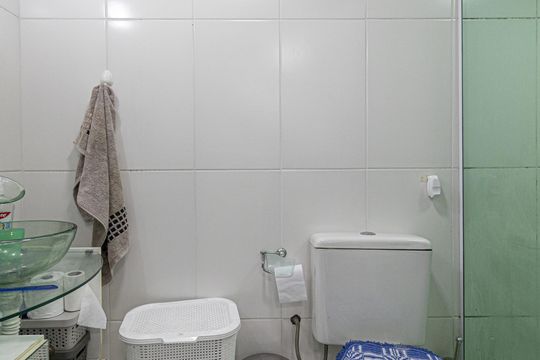 Banheiro de apartamento para alugar com 3 quartos, 130m² em Vila Santana, São Paulo