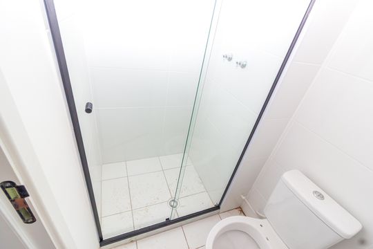 Banheiro de apartamento para alugar com 2 quartos, 37m² em Vila Gea, São Paulo