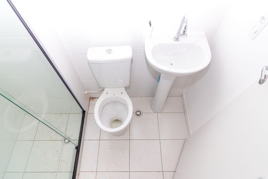 Banheiro de apartamento para alugar com 2 quartos, 37m² em Vila Gea, São Paulo