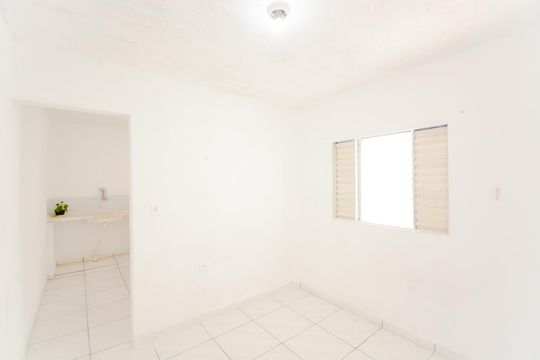Quarto  de casa para alugar com 1 quarto, 25m² em Jardim dos Pimentas, Guarulhos