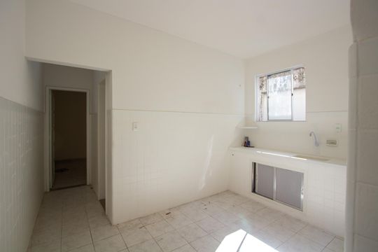 Cozinha de apartamento para alugar com 2 quartos, 79m² em Alcantara, São Gonçalo