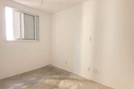 Quarto de apartamento à venda com 2 quartos, 49m² em Parque Jaçatuba, Santo André