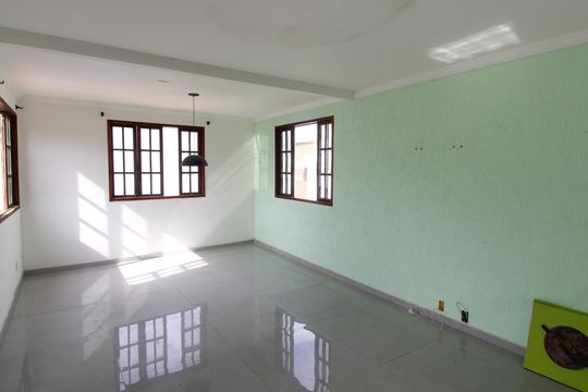 Casa de Condomínio para alugar com 3 quartos, 100m² em Jacaré, Cabo Frio