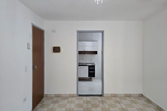 Sala  de apartamento para alugar com 2 quartos, 50m² em Jardim Sao Luis (zona Norte), Guarulhos