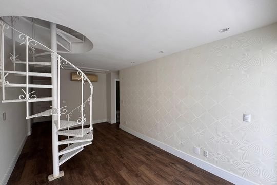 Apartamento para alugar com 2 quartos, 104m² em Recreio dos Bandeirantes, Rio de Janeiro