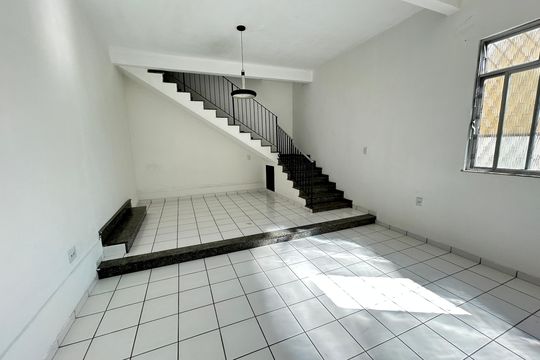 Sala de casa de condomínio para alugar com 2 quartos, 70m² em Anchieta, Nilópolis