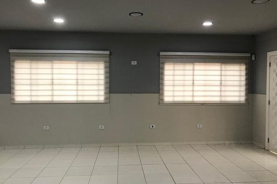 Sala de casa à venda com 5 quartos, 360m² em Jardim Brasil (Zona Norte), São Paulo