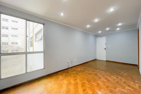 Sala de apartamento à venda com 3 quartos, 62m² em Iapi, Osasco