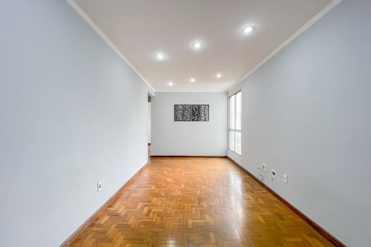 Sala de apartamento à venda com 3 quartos, 62m² em Iapi, Osasco