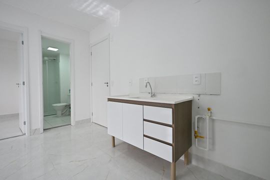 Cozinha de apartamento à venda com 2 quartos, 44m² em Vila Andrade, São Paulo
