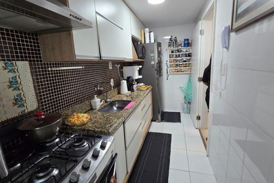 Cozinha de apartamento à venda com 2 quartos, 76m² em Campo Grande, Rio de Janeiro