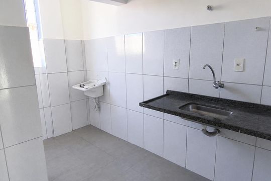 Cozinha de apartamento para alugar com 3 quartos, 59m² em Copacabana, Belo Horizonte