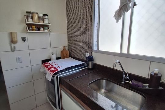Sala de apartamento para alugar com 2 quartos, 47m² em Niterói, Betim