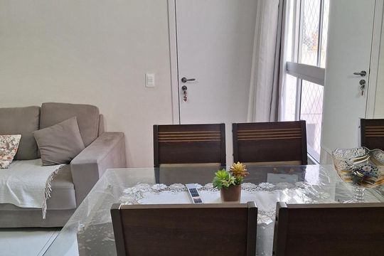Sala de apartamento para alugar com 2 quartos, 47m² em Niterói, Betim