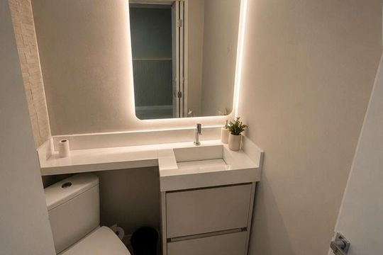 Banheiro de casa à venda com 3 quartos, 195m² em Rochdale, Osasco