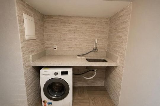 Área de serviço de casa à venda com 3 quartos, 195m² em Rochdale, Osasco