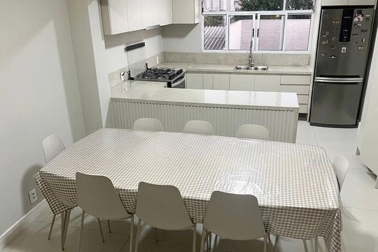 Cozinha de casa à venda com 3 quartos, 195m² em Rochdale, Osasco