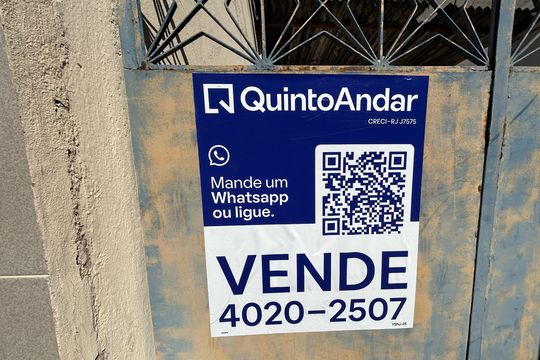 Placa de casa à venda com 2 quartos, 70m² em Higienópolis, Rio de Janeiro