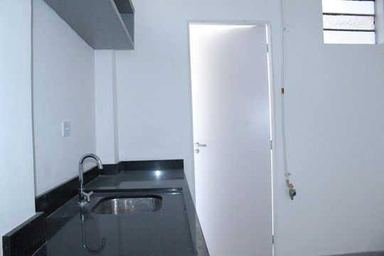 Kitnet/Studio à venda com 1 quarto, 37m² em Santa Ifigênia, São Paulo