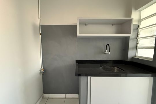 Kitnet/Studio à venda com 1 quarto, 36m² em Santa Ifigênia, São Paulo
