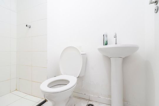 Banheiro de apartamento para alugar com 2 quartos, 36m² em Jardim Soares, São Paulo
