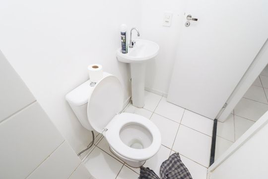Banheiro de apartamento para alugar com 2 quartos, 36m² em Jardim Soares, São Paulo