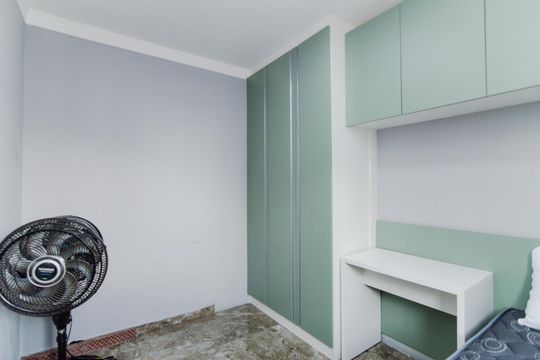Quarto 1  de apartamento à venda com 2 quartos, 44m² em Vila das Bandeiras, Guarulhos