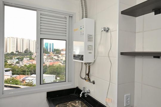 Área de Serviço de apartamento à venda com 2 quartos, 42m² em Jardim Monte Alegre, Taboão da Serra