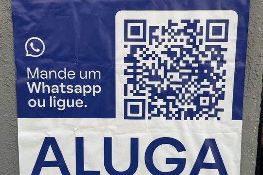 Plaquinha  de casa à venda com 3 quartos, 144m² em Qn 5, Brasília