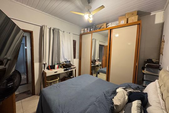 Quarto 1 de casa à venda com 3 quartos, 144m² em Qn 5, Brasília