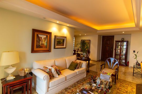 Sala de apartamento à venda com 3 quartos, 300m² em Ingá, Niterói