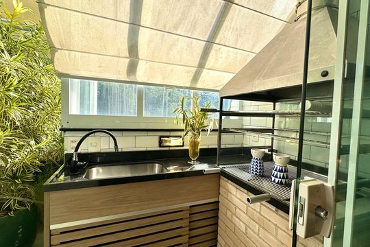 Apartamento à venda com 2 quartos, 140m² em Lagoa, Rio de Janeiro