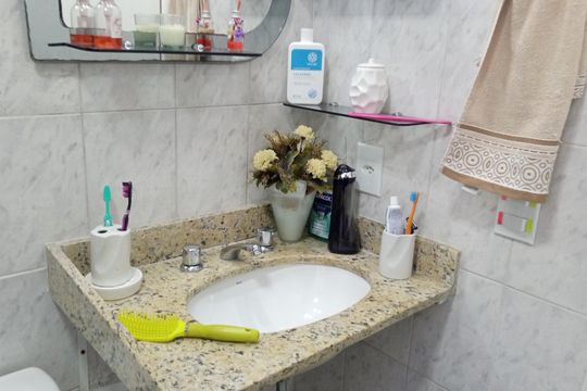 Banheiro de apartamento para alugar com 3 quartos, 164m² em Campinho, Rio de Janeiro