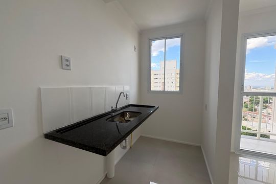 Cozinha de apartamento à venda com 3 quartos, 74m² em Jardim Atlantico, Goiânia