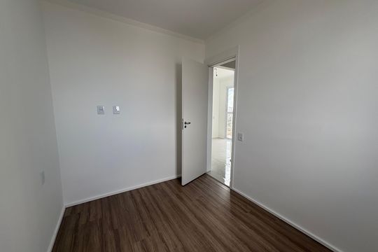 Quarto 1 de apartamento à venda com 3 quartos, 74m² em Jardim Atlantico, Goiânia