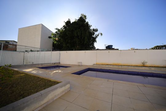 Área comum - Piscina de apartamento à venda com 2 quartos, 51m² em Vila Sao Francisco, São Paulo