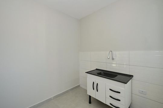 Cozinha de casa para alugar com 2 quartos, 50m² em Jardim Eledy, São Paulo