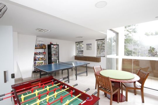 Área comum  de apartamento à venda com 3 quartos, 80m² em Estoril, Belo Horizonte
