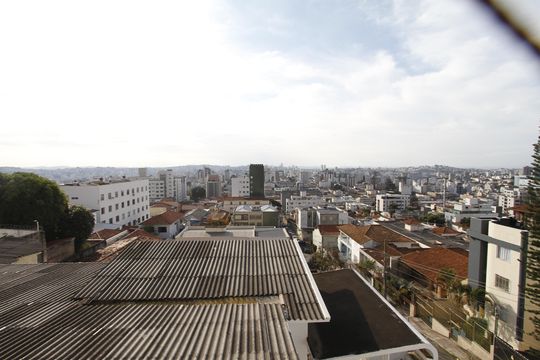 Vista de apartamento à venda com 3 quartos, 96m² em Barroca, Belo Horizonte