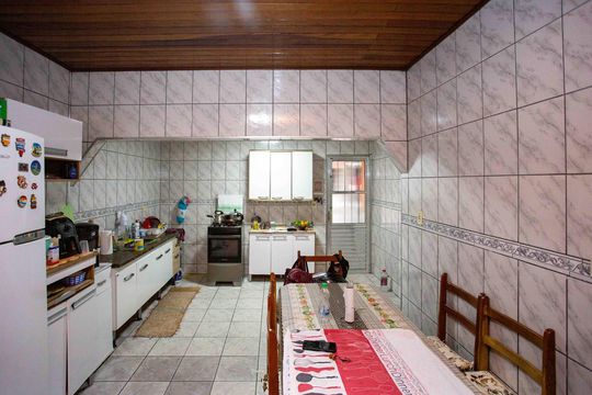 Cozinha de casa à venda com 3 quartos, 275m² em Vila Nogueira, Diadema